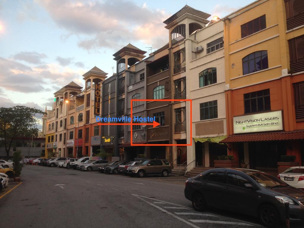 Dreamville Hostel Ampang  Exterior foto